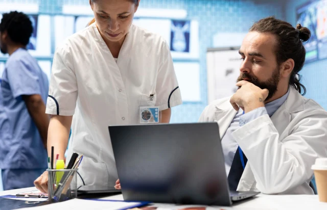 saas patient engagement platform