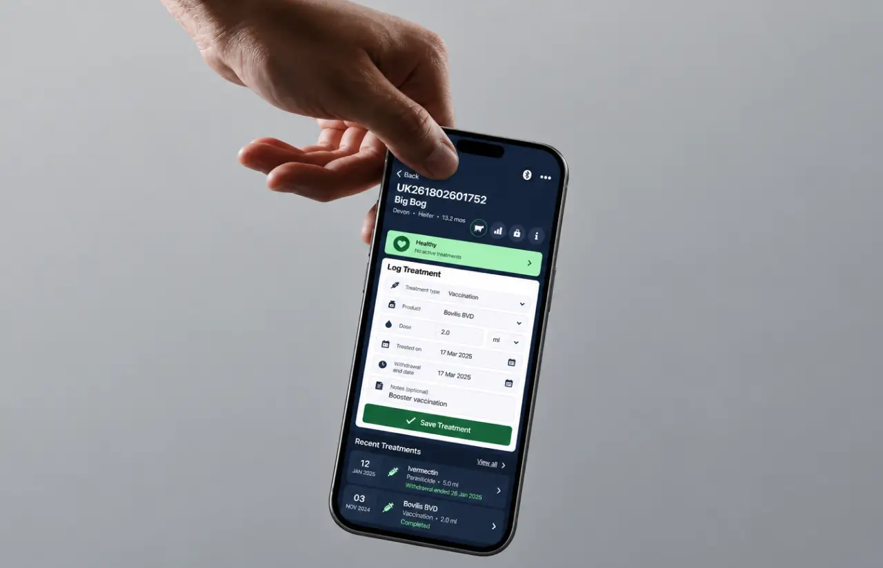 Phone screen with one animal's record: health status, a treatment being logged with product, dose and withdrawal date, and the list of recent treatments