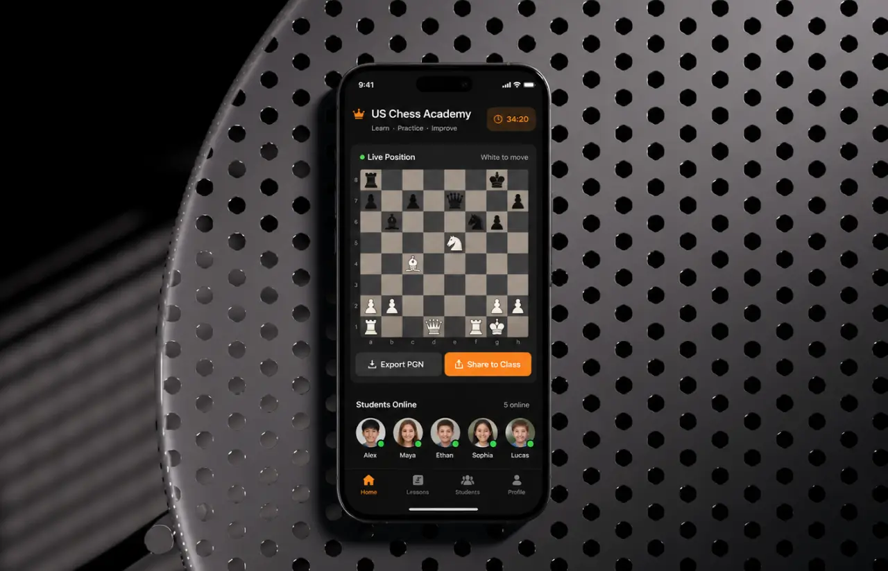 Live position view for a chess academy lesson with export to PGN, share to class and the students currently online